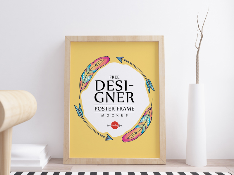 Free-Designer-Poster-Frame-Mockup-PSD