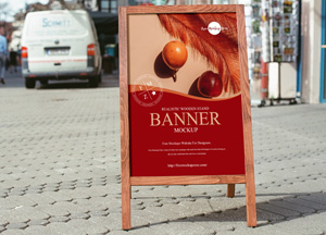 Free-Realistic-Wooden-Stand-Banner-Mockup-300.jpg